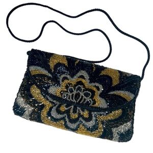 CARLA MARCHI BEADED CLUTCH PURSE WITH SHOULDER STRAP SNAP CLOSURE VINTAGE